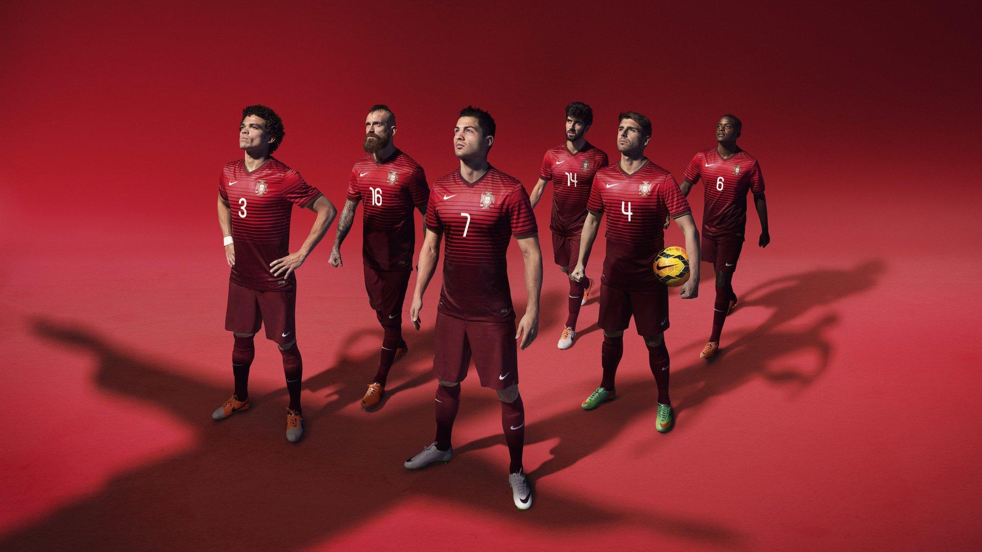 德甲冠军悬念几近终结，勒沃库森战平落后榜首8分，拜仁最快下轮锁定桂冠